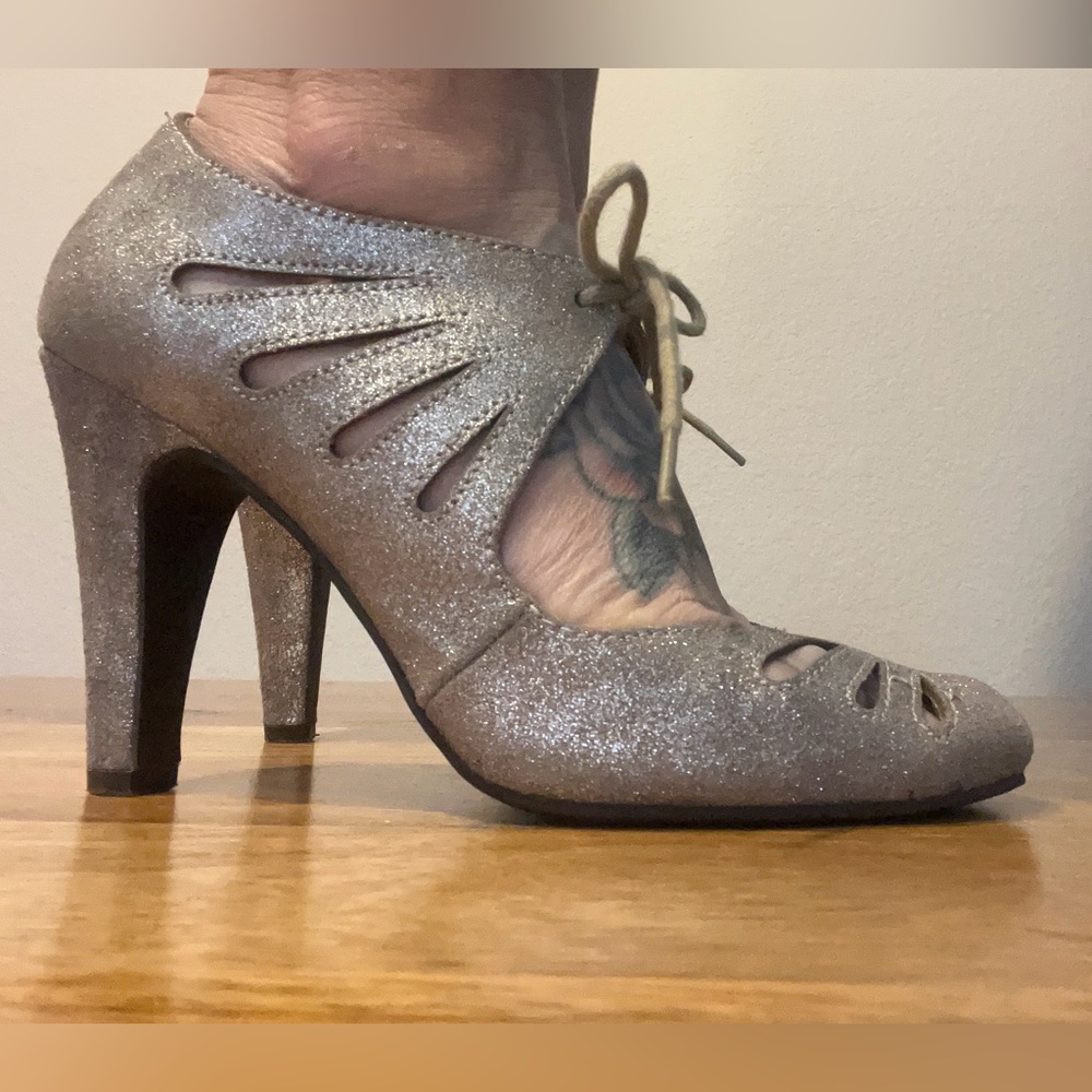 Silver Seychelles Heritage heels